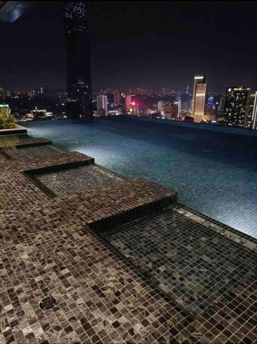 1+ 1 Bedroom 4-5Pax/Klcc/ Bukit Bintang/City View/Mrt Куала-Лумпур Екстер'єр фото
